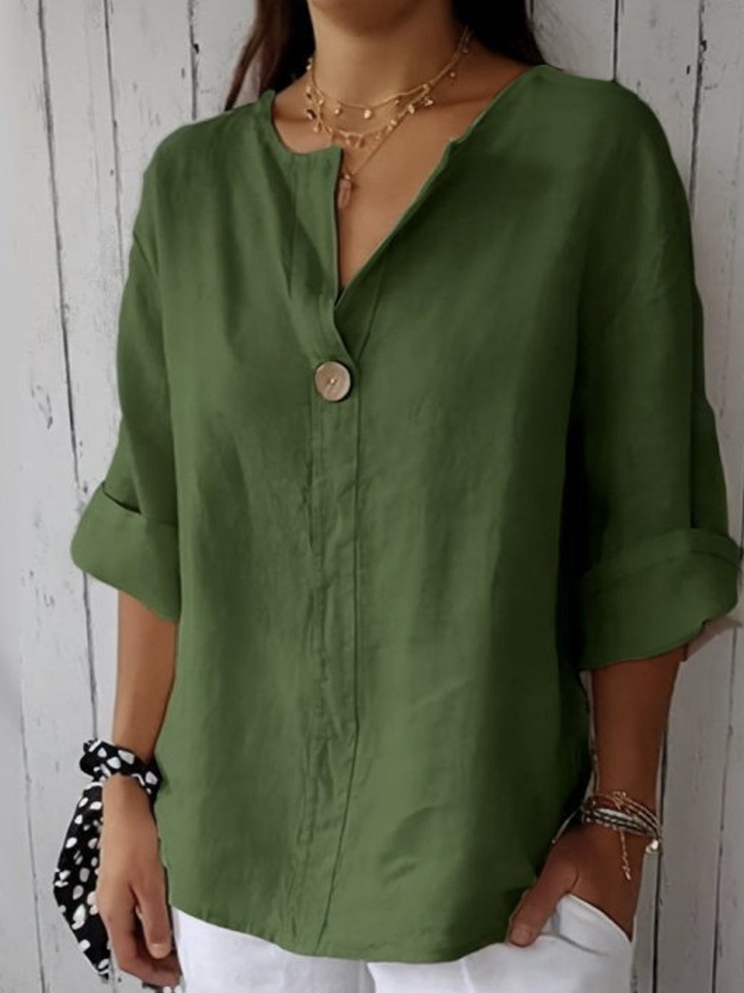 Gail – Relaxed V-Neck Summer Top