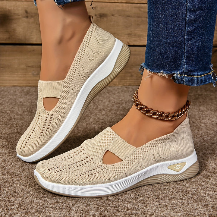Anne – Wide-Fit Cushioned Walking Shoes