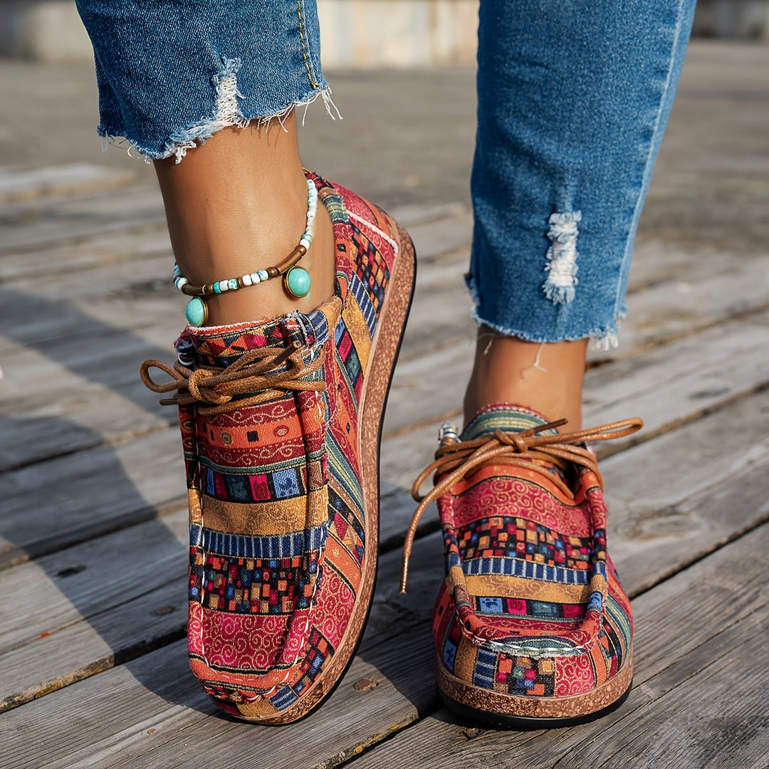Joanne – Lightweight Patchwork Comfort Sneakers