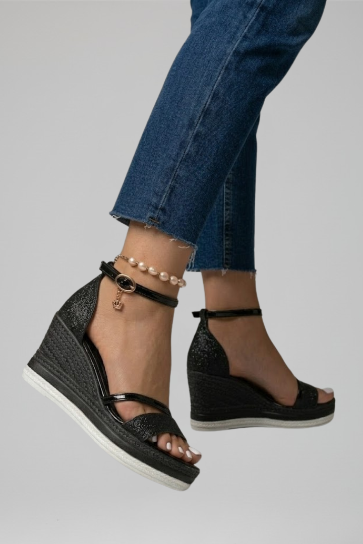 Wendy – Orthopaedic Cushioned Slip-On Sandals