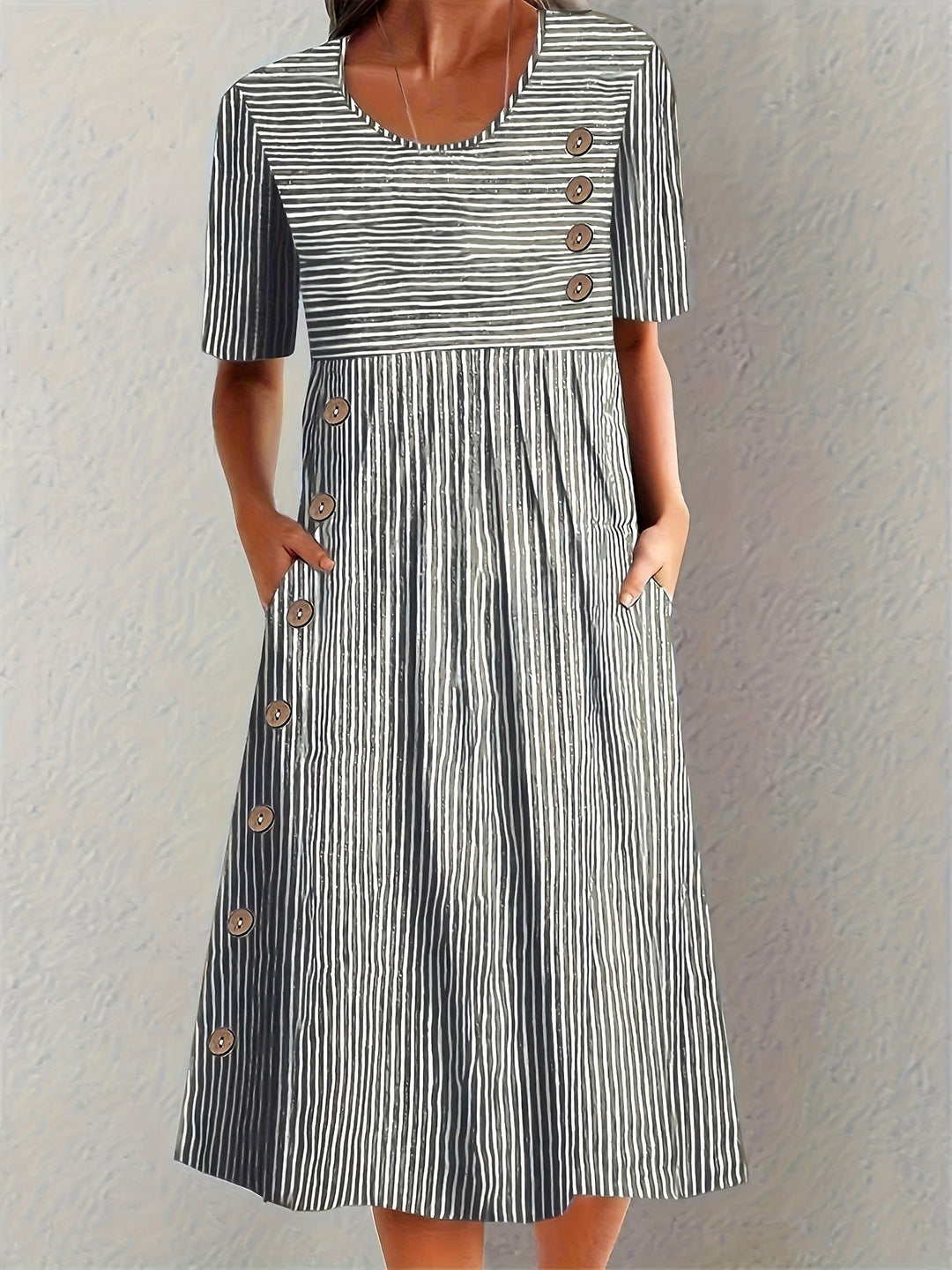 Fiona – Striped Summer Midi Dress