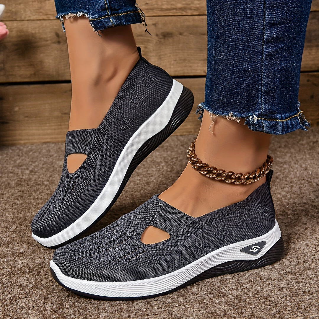 Anne – Wide-Fit Cushioned Walking Shoes